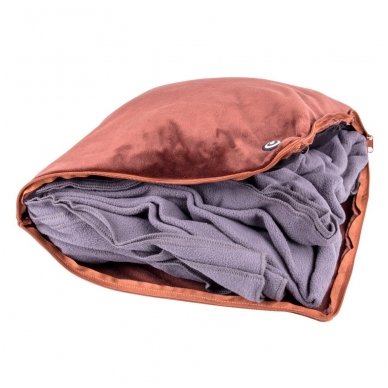 Masažinė pagalvėlė ir antklodė inSPORTline Trawel Brown 3